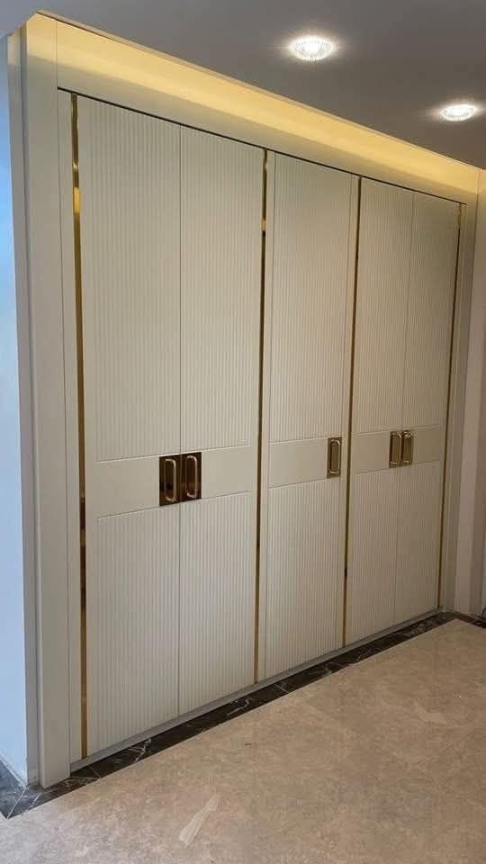 Wardrobe in aman srivastava