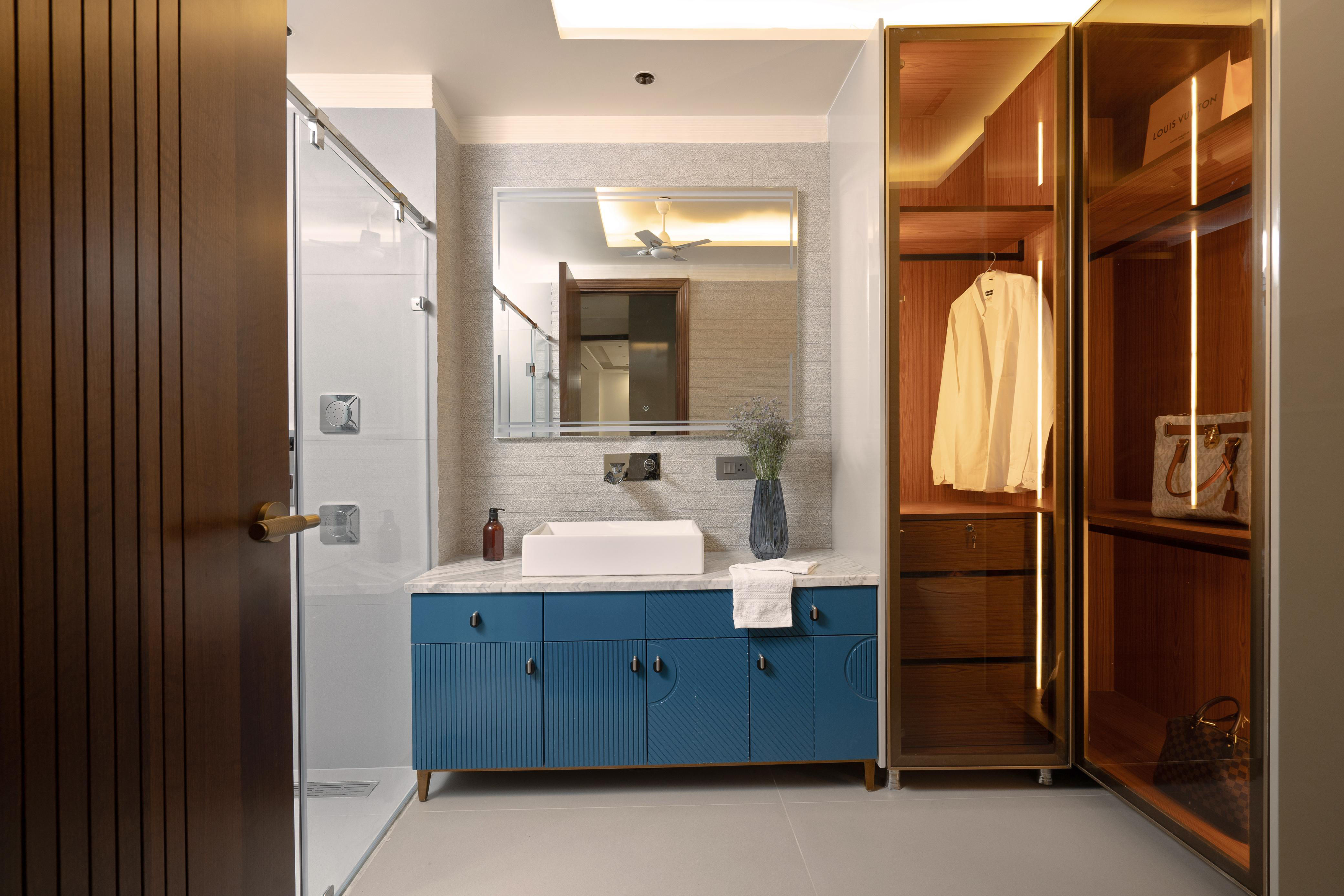 Bathroom in B3/325 Top floor
