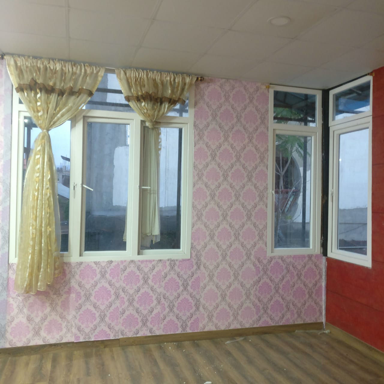 Window in uPVC doors windows