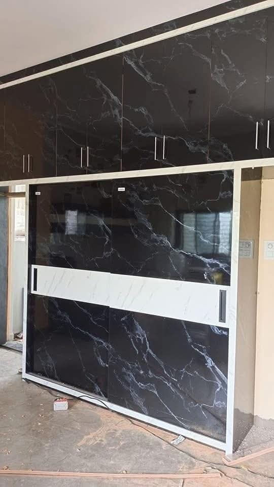 Wardrobe in aman srivastava