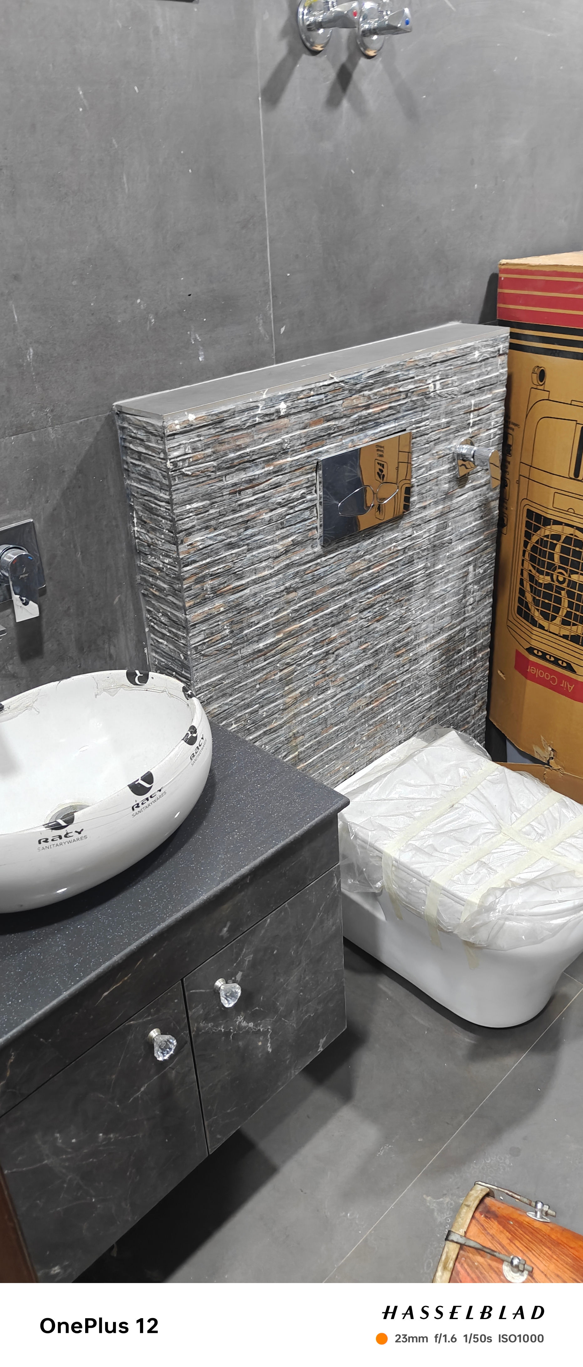 Bathroom in 3bhk Builder Floor