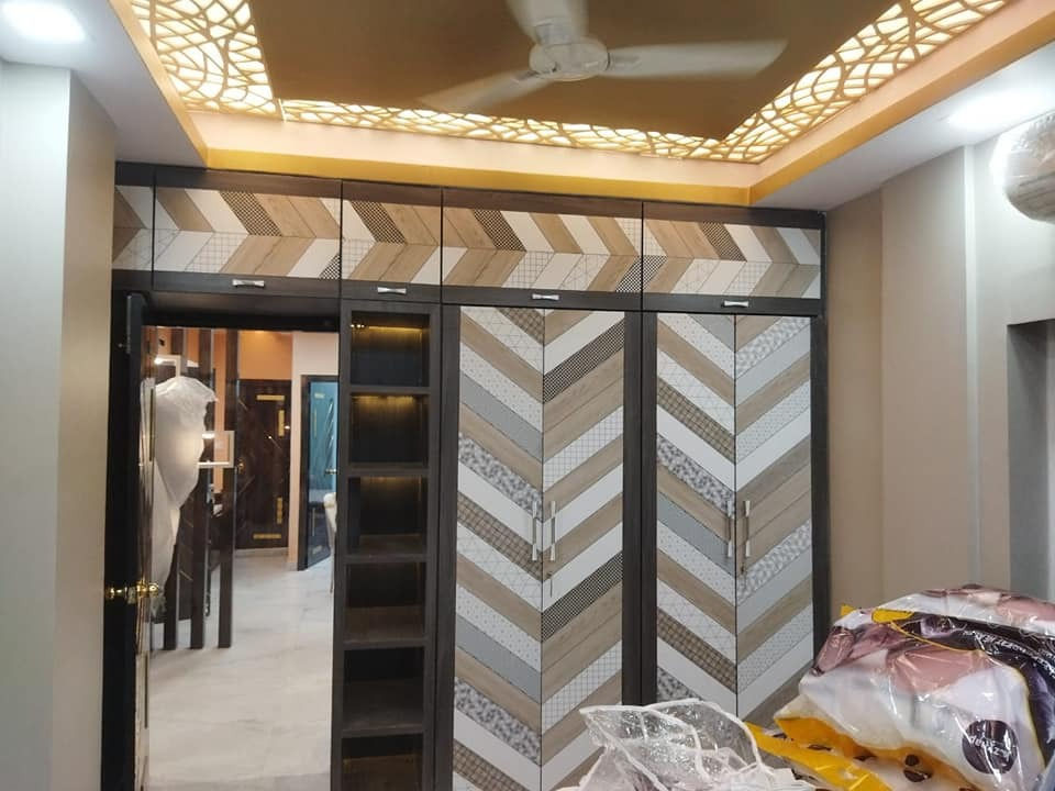 Wardrobe in samiran Day