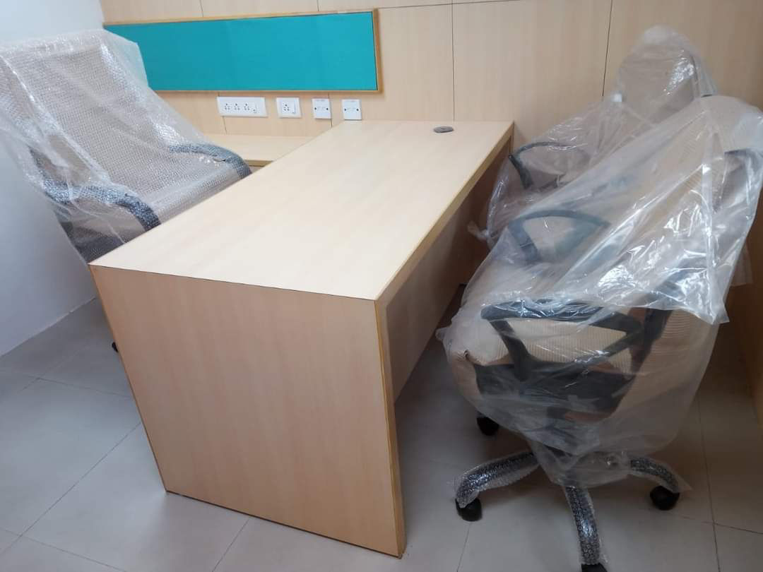 Office in Shri Ram ke Naam Se office