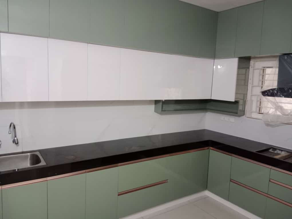 U Shaped Modular Kitchen in modular kitchen