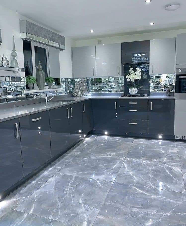 L Shaped Modular Kitchen in Bedroom and Modular Kitchen