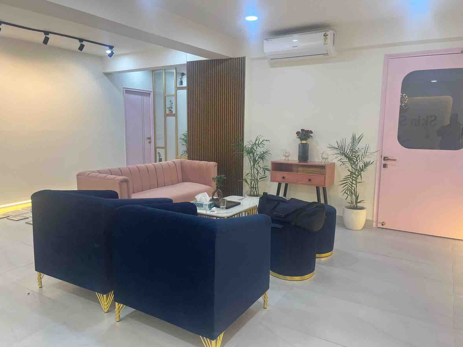 Reception in Skin Clinic