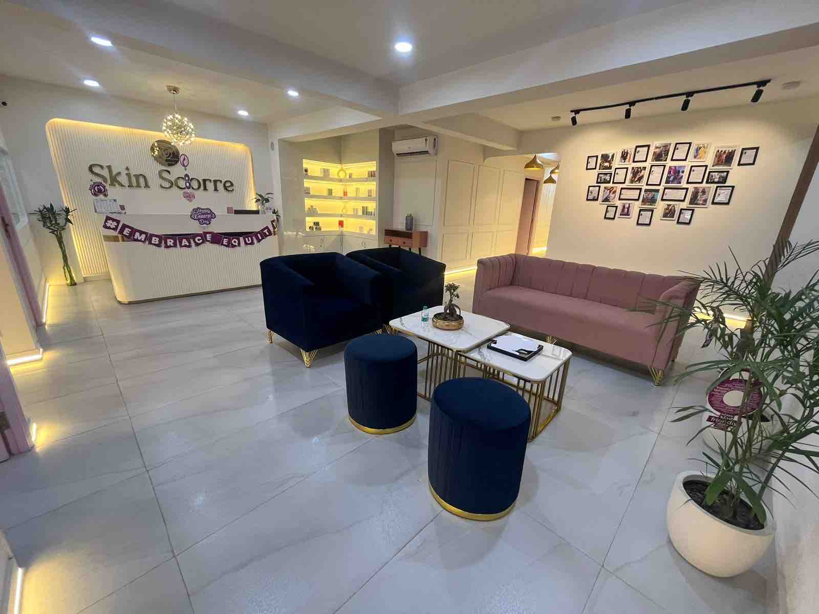 Reception in Skin Clinic
