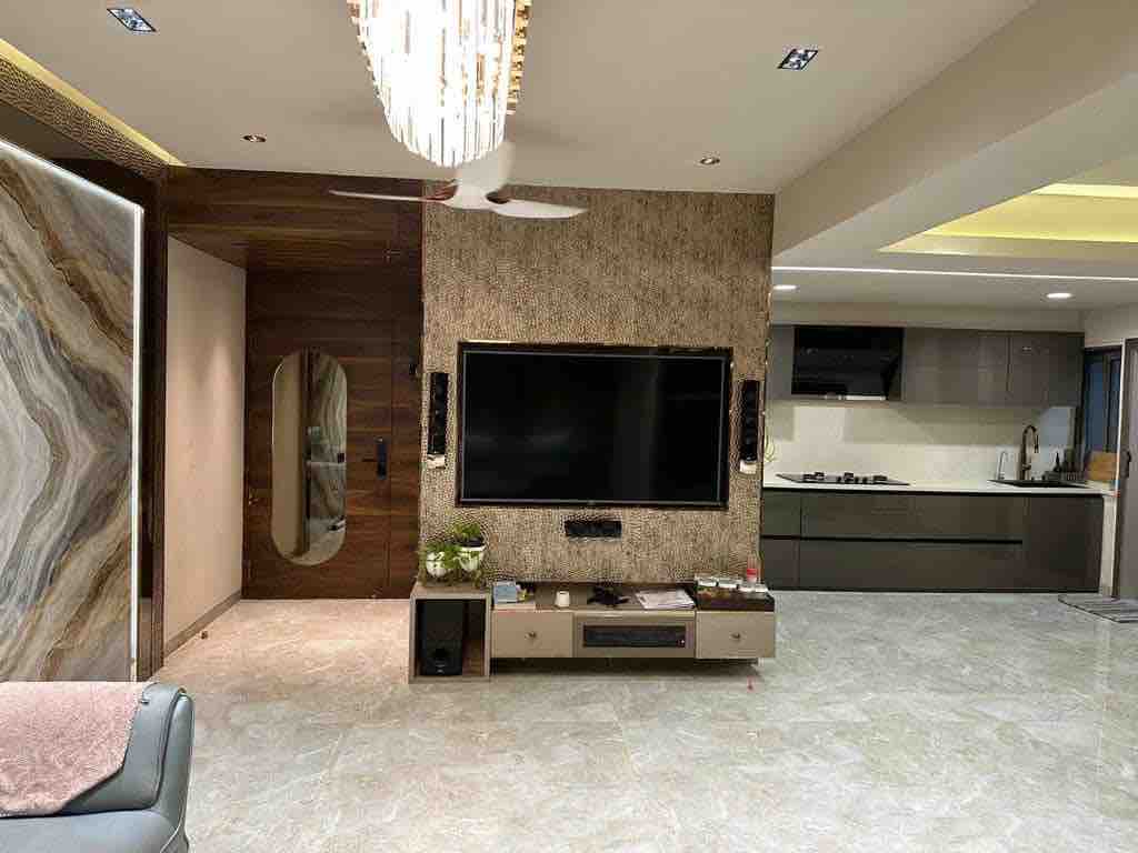 TV Unit in dr gaurav thakkar