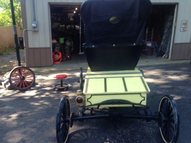 unique 1901 Olds Curved Dash Replica