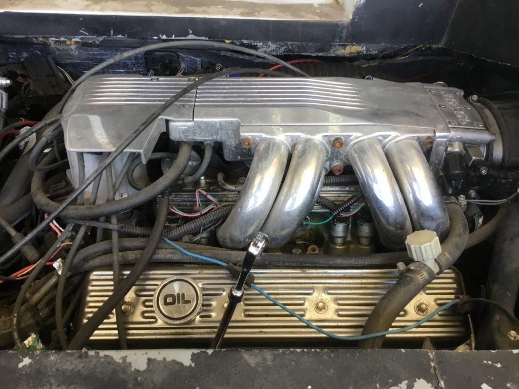 needs detailing 1984 Lamborghini Countach Replica