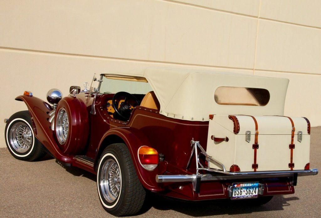 classic oldtimer 1979 Excalibur Phaeton Series III Replica