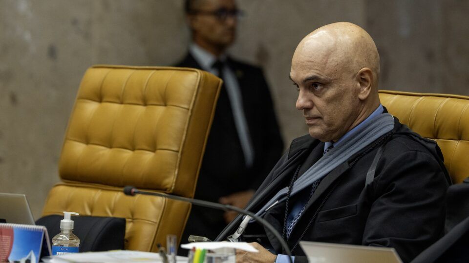Moraes recua e mantém preso búlgaro acusado de tráfico
