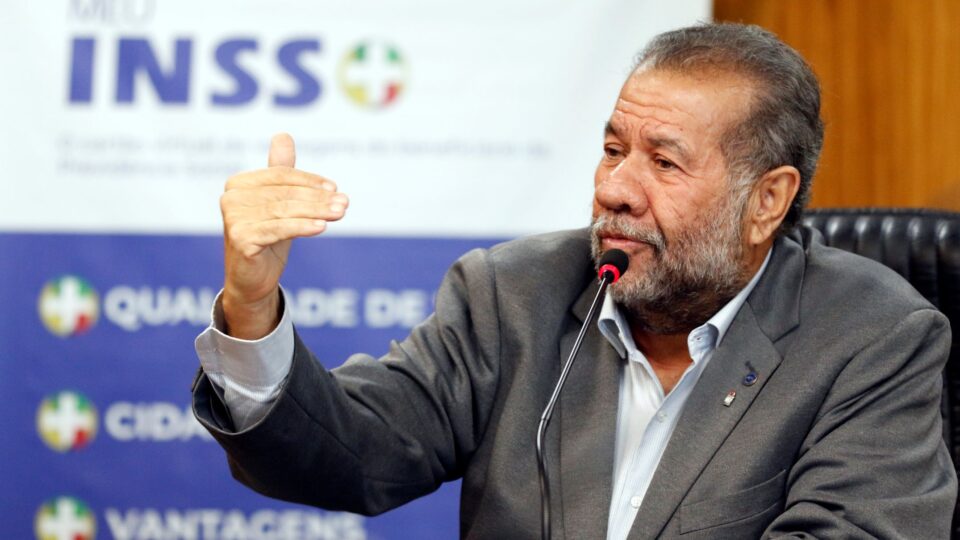 Governo não sabe como ressarcir aposentados após fraude do INSS