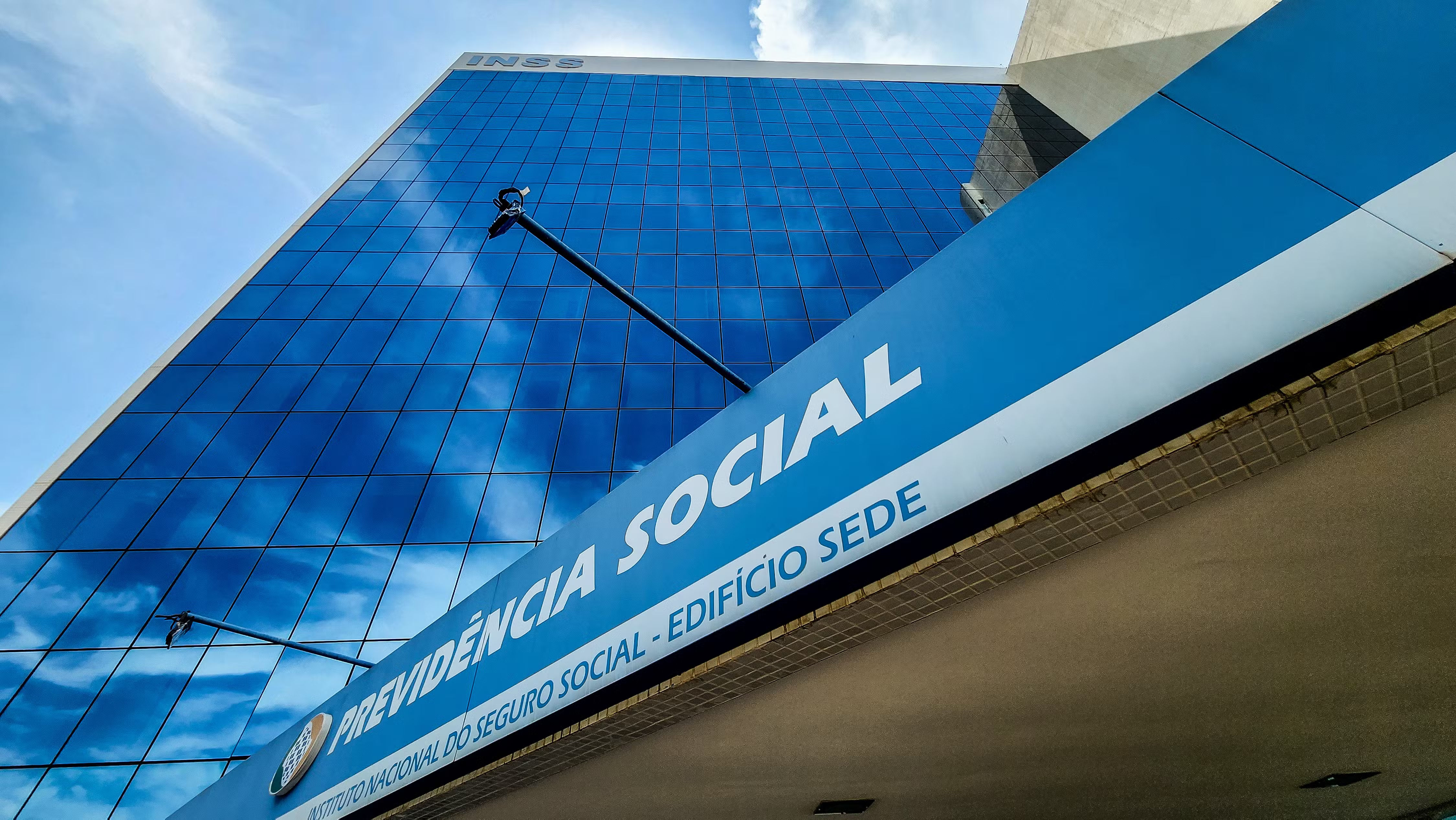INSS começa pagamento de benefícios de abril nesta quinta-feira