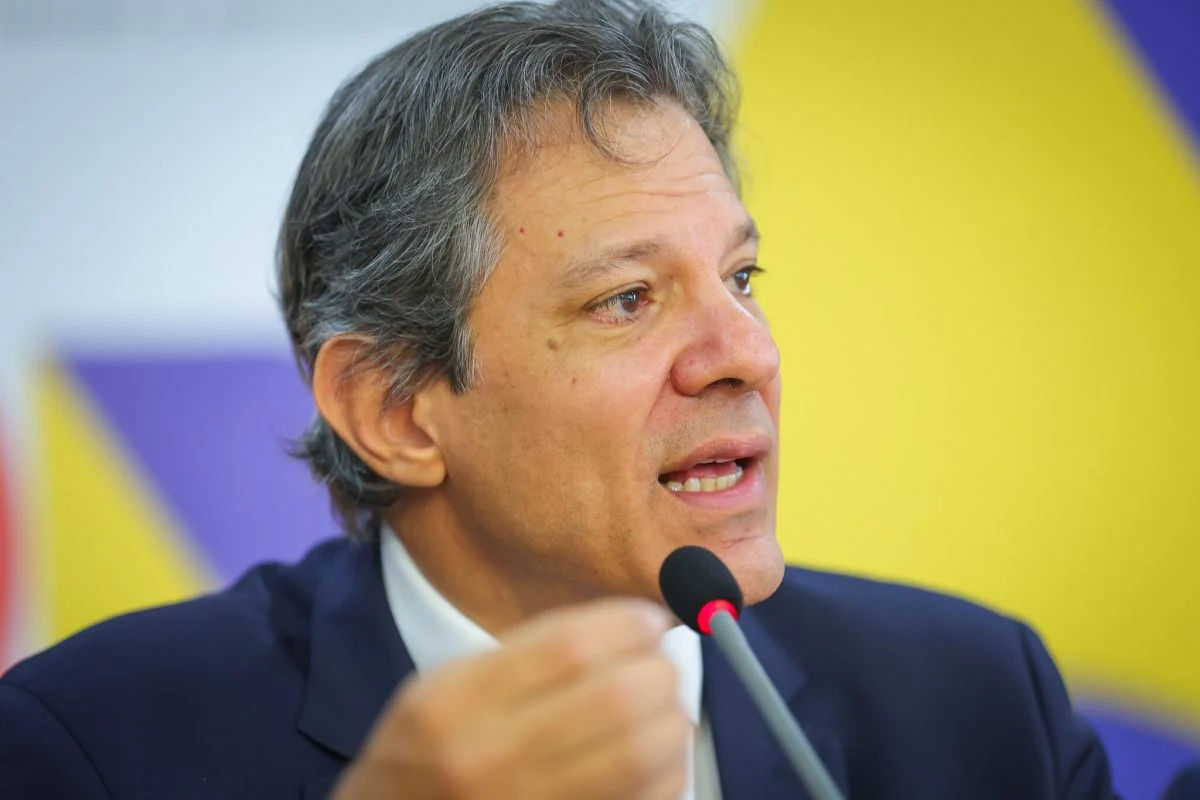 Haddad afirma diálogo aberto do Brasil com EUA e China