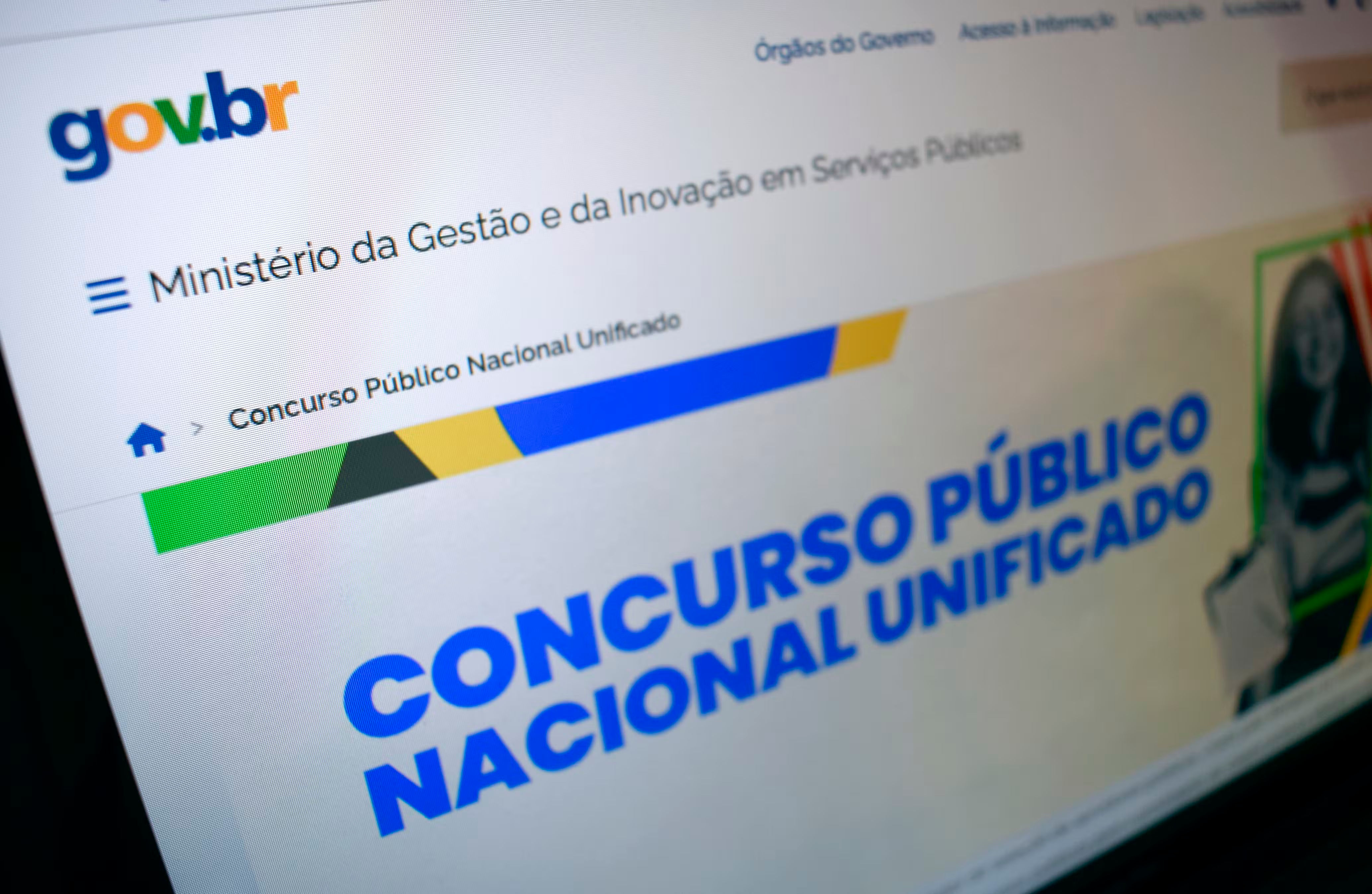 Governo anuncia vagas em 35 órgãos federais no CNU 2025