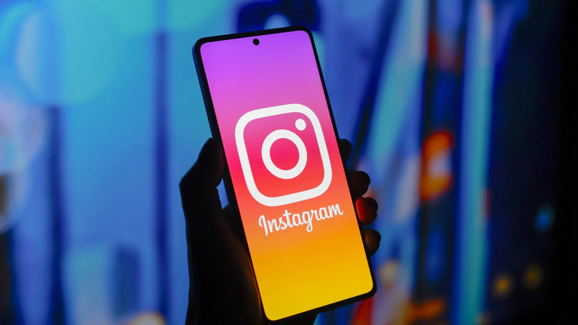 Instagram lança função para compartilhar localização com seguidores