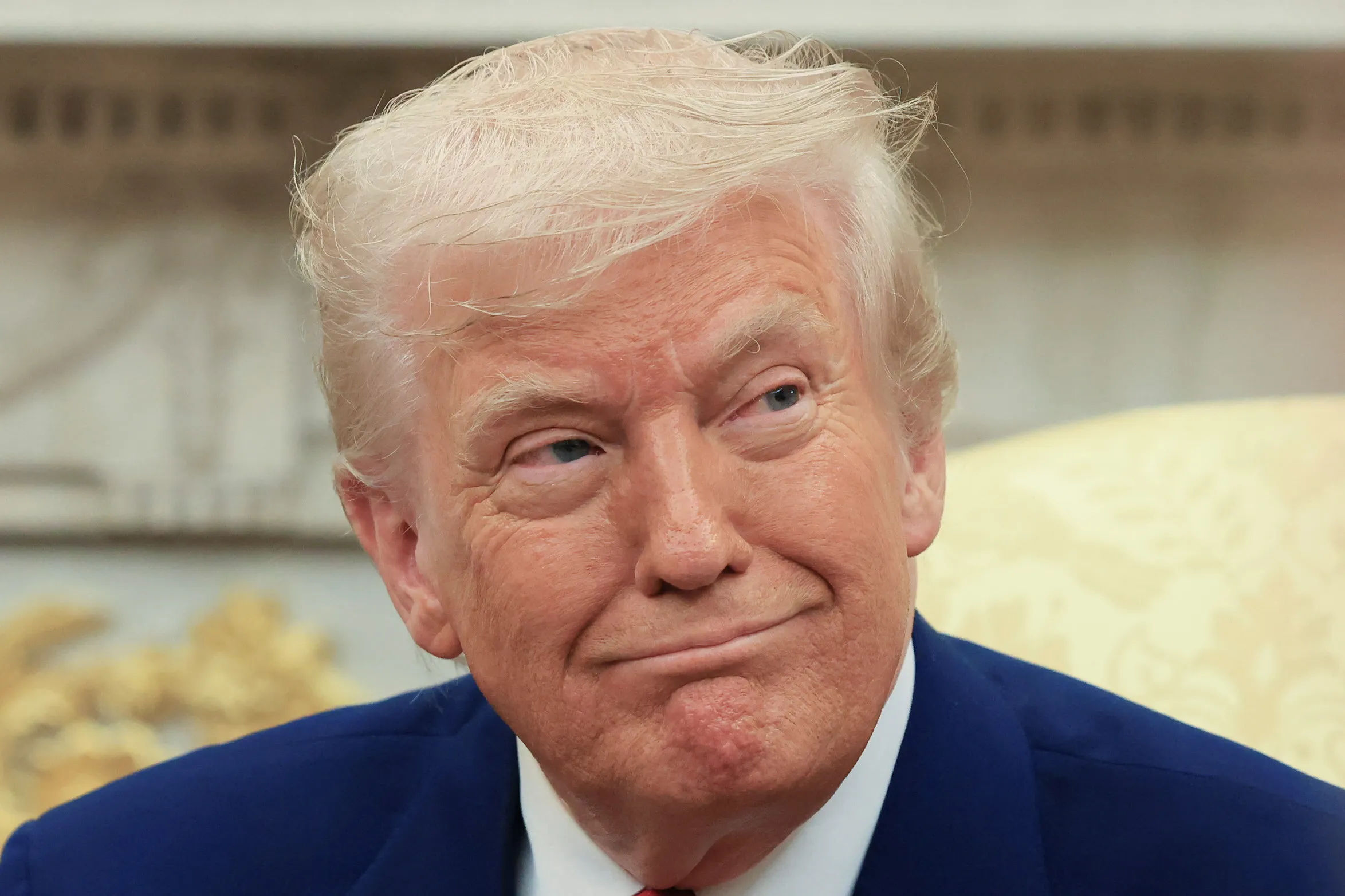 Trump avalia possível demissão do presidente do Fed, diz assessor