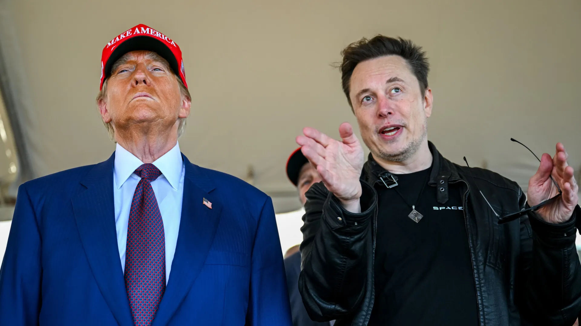 Trump permite permanência indefinida de Musk afastado de Washington