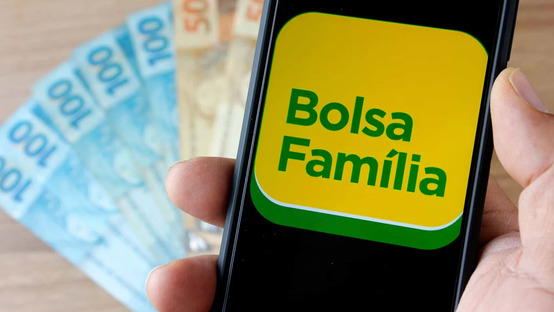 Caixa paga Bolsa Família a beneficiários com NIS final 5