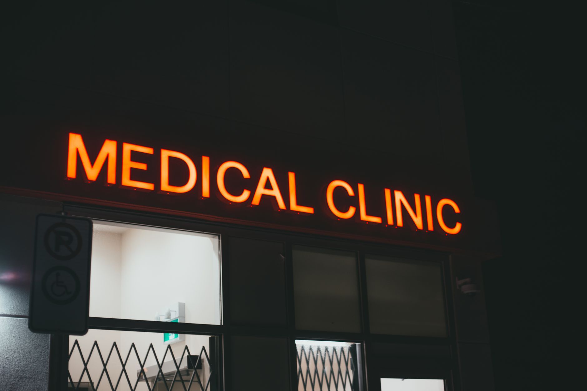Sandhi Dental Clinic