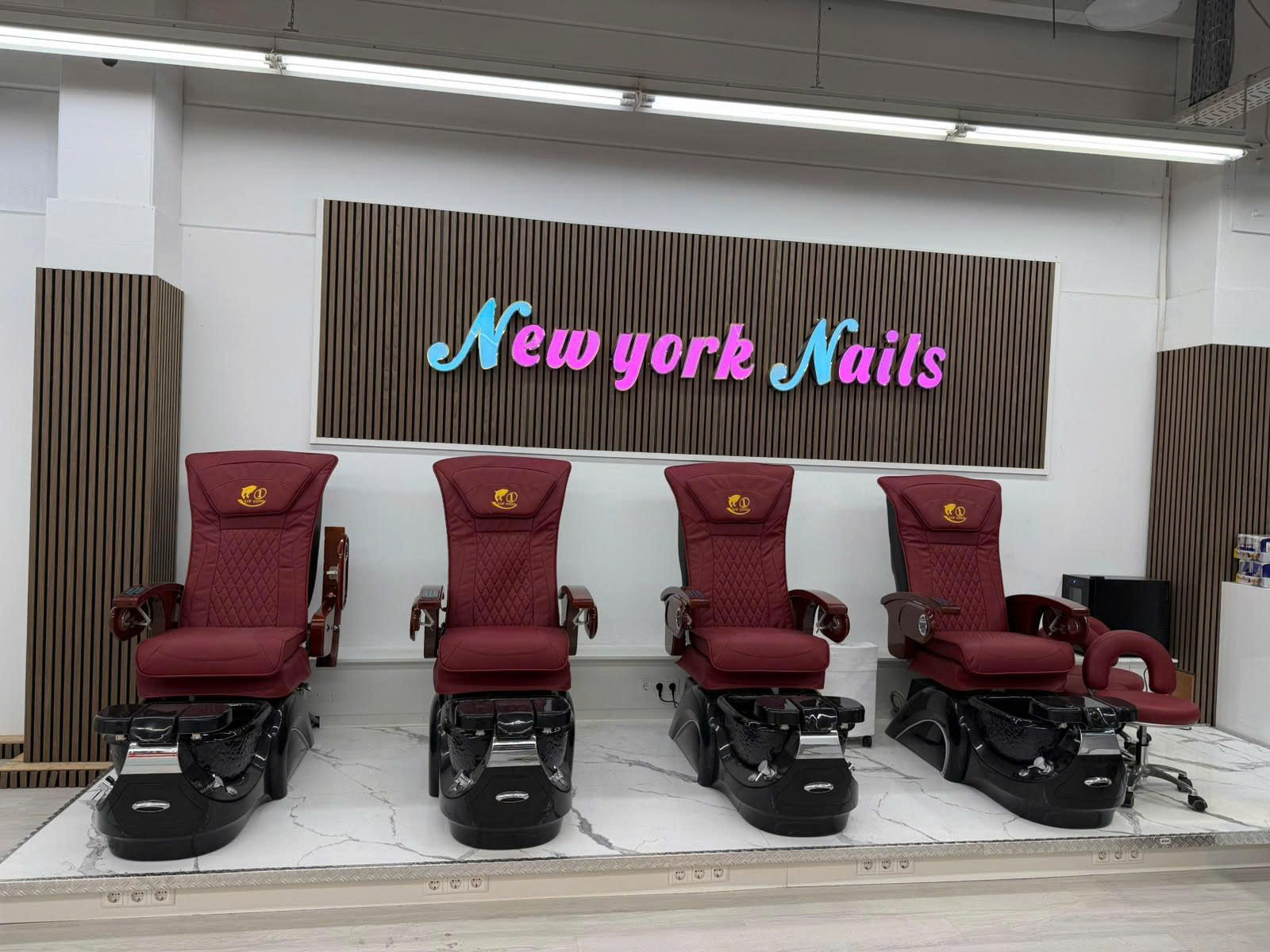 Pediküre-Sessel im Studio bei New York Nails Rheinfelden