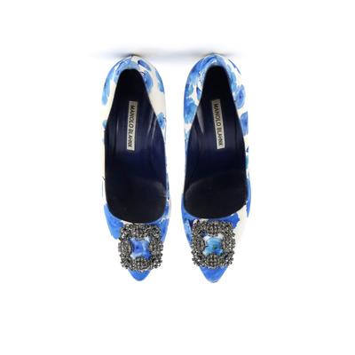 Manolo Blahnik Women's Hangisi Pumps Satin 105