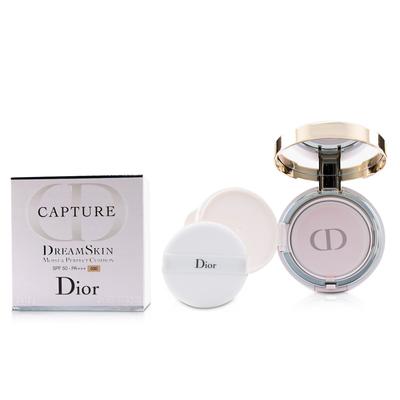 Capture Dreamskin Moist & Perfect Cushion SPF 50 PA+++ with Extra Refill - 030 Medium Beige