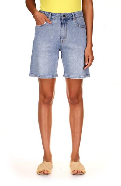 Boy Cut Denim Bermuda Shorts In Archive Wash - 25