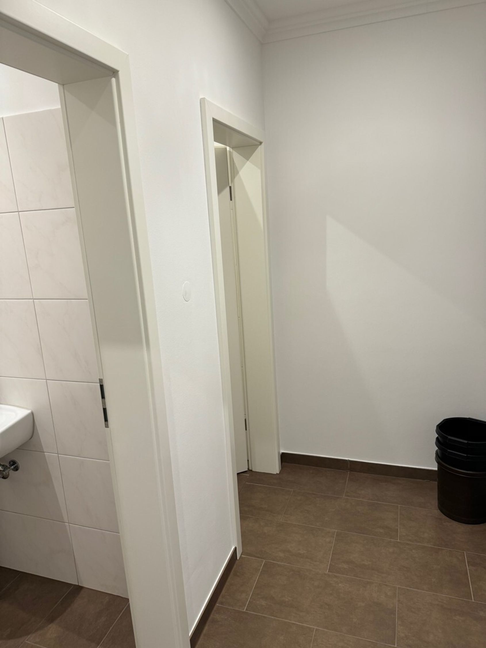 Vorraum WC – Bürofläche in Bonn, Bild 9