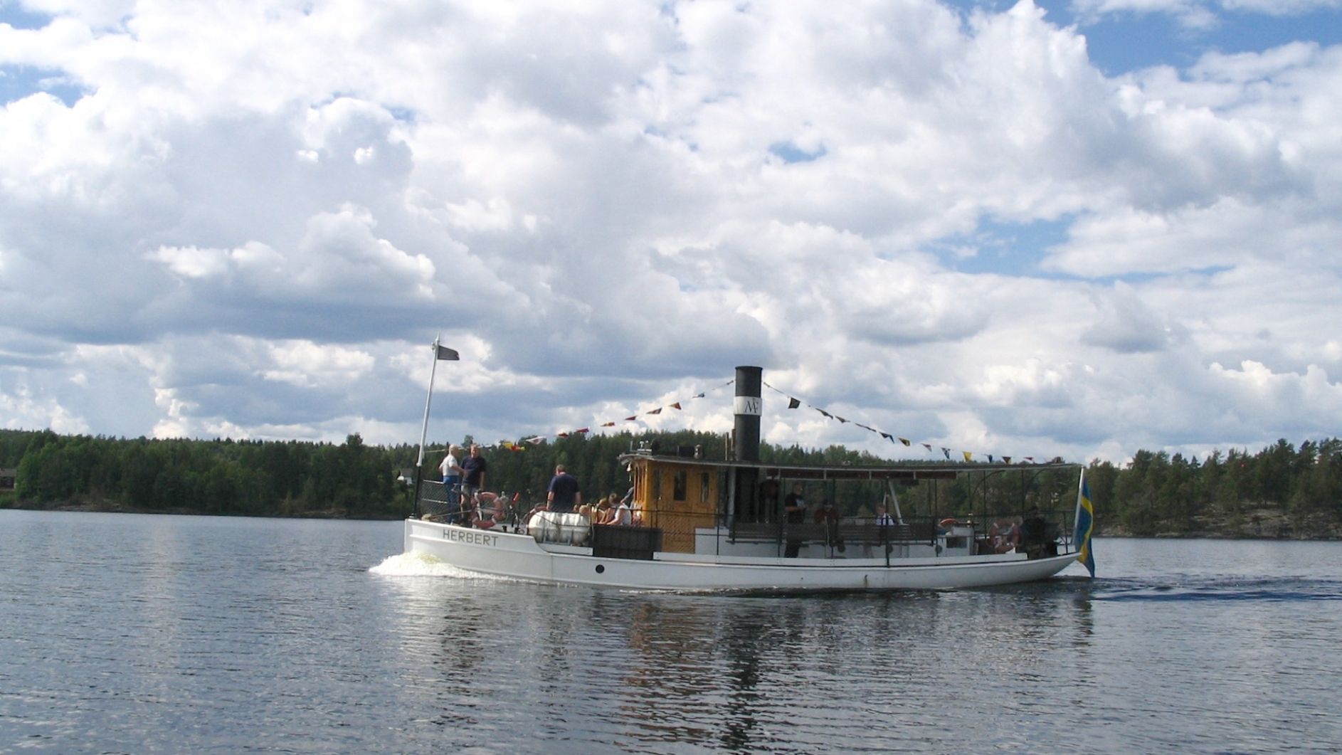 Ångbåtstur till Risön