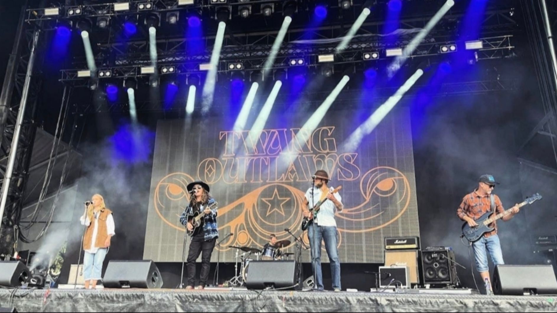 Twang Outlaws