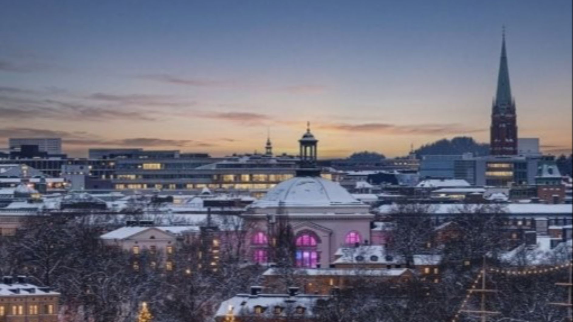 Adventskonsert med blåsorkester, körer och allsång