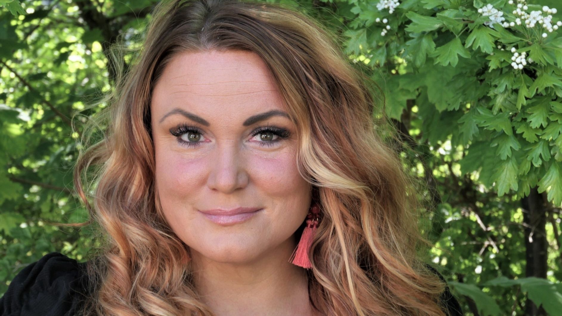 VARGGROPEN. FÖRFATTARSAMTAL MED EMMA OLOFSSON