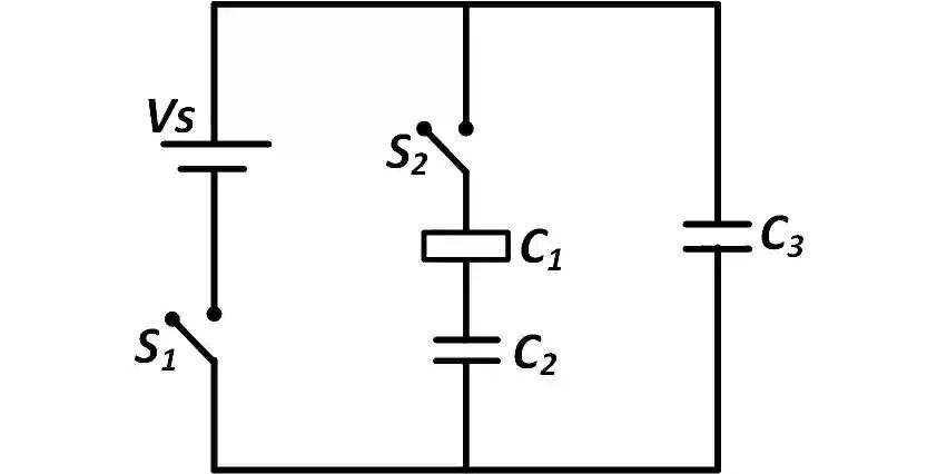 JEE Advanced 2018 Paper 1 Offline Physics - Capacitor Question 13 English