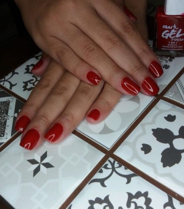 Taters Nails - Image 1
