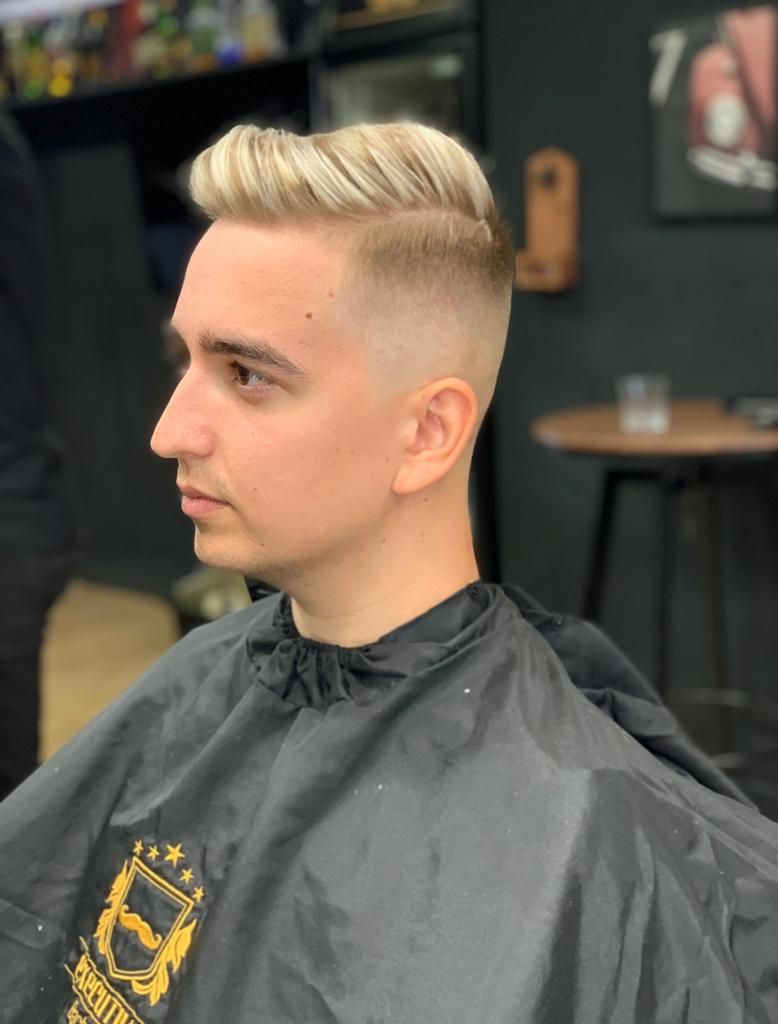 Exclusive Barbershop - Image 42