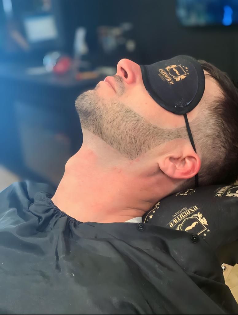 Exclusive Barbershop - Image 58