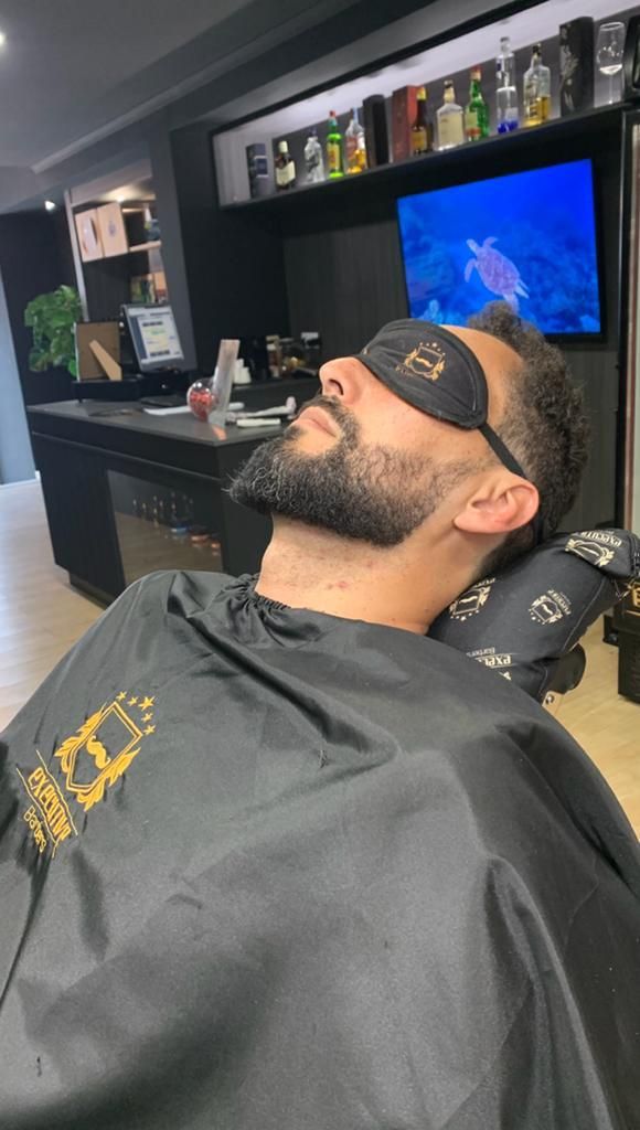 Exclusive Barbershop - Image 71