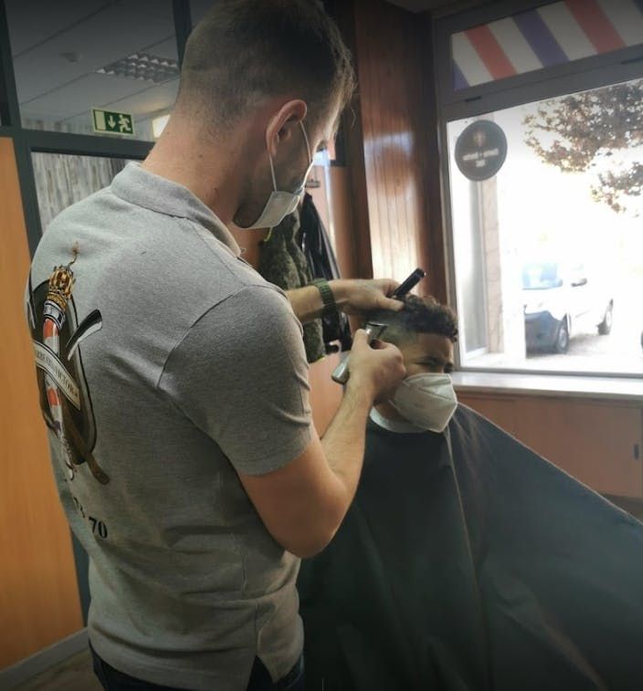 Barbearia Victor - Image 9