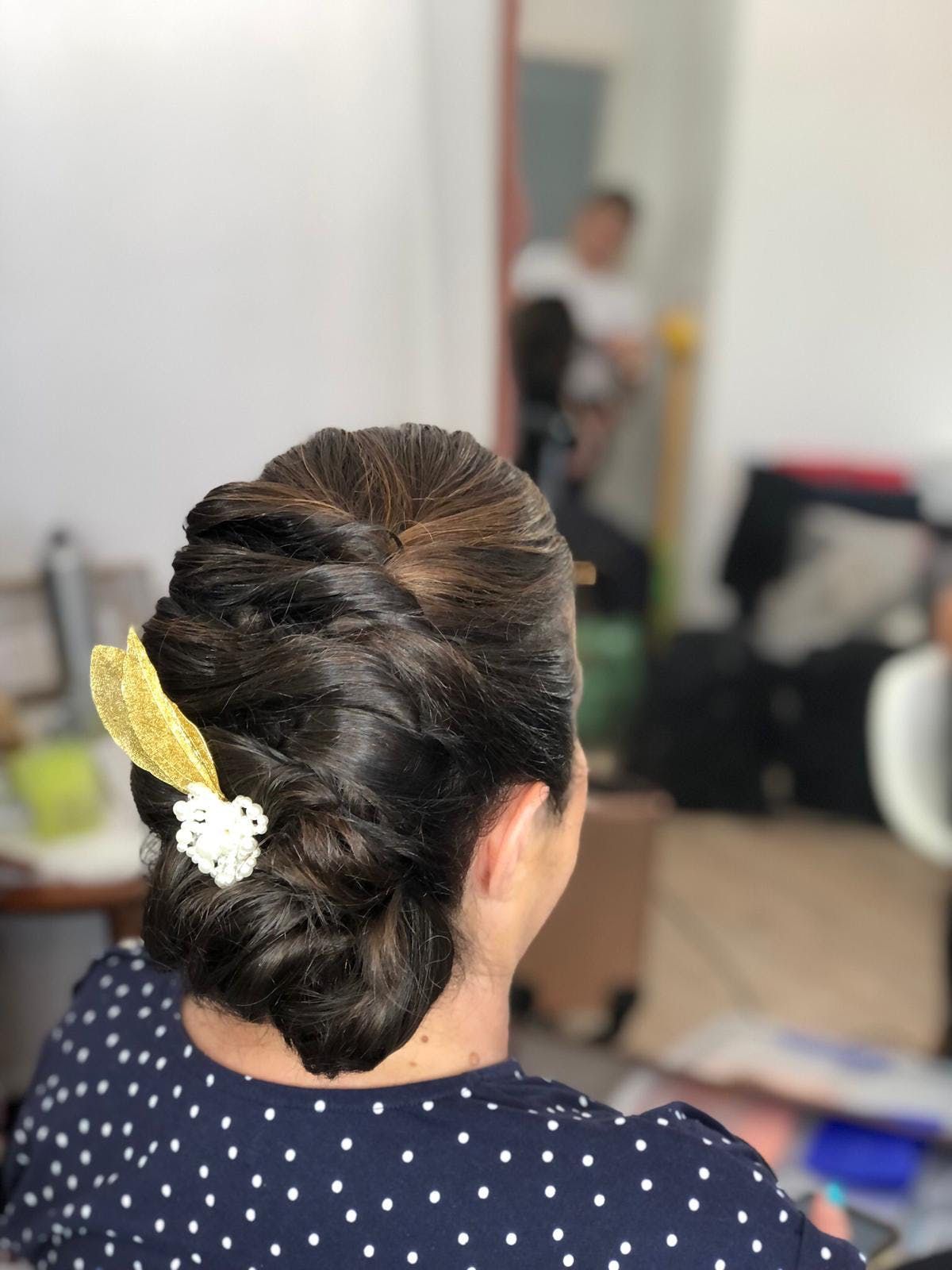 Daniela Gregorio Hairstyle & Make - Image 12