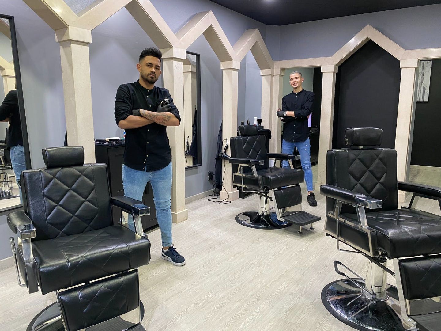 Golden Hands Barbershop
