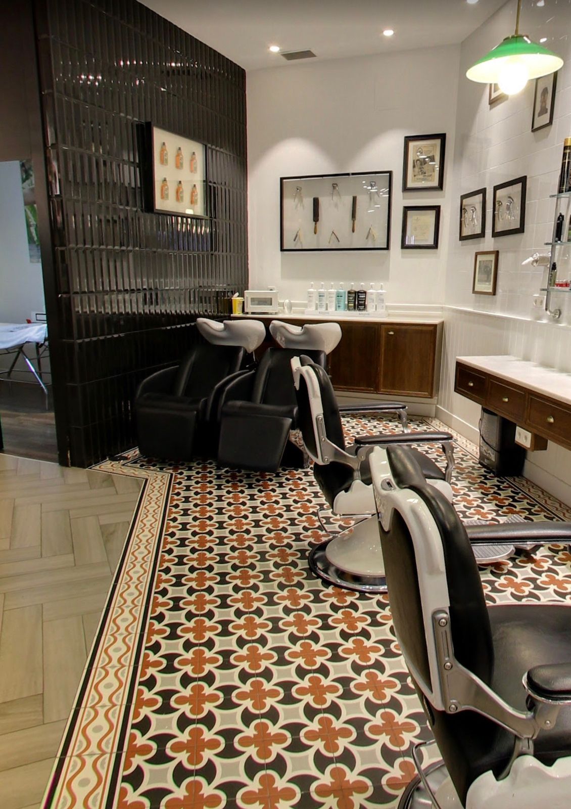 Salón Luis & Tachi - ABC Serrano - Image 4
