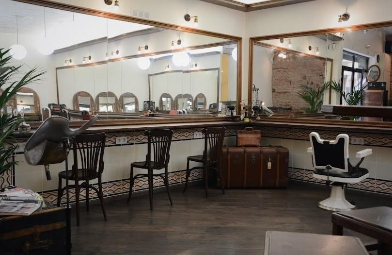 Anthony Llobet Hair Salons- Gracia - Image 5