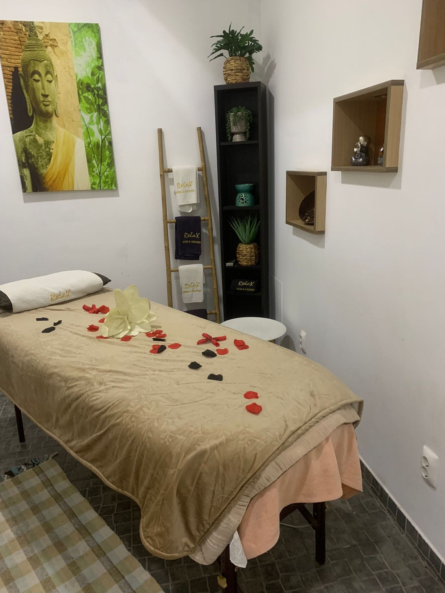 Nádia Mota - Espaço Relax - Image 2