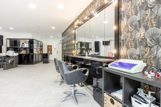 Monica Vasconcelos Beauty Studio - Image 13