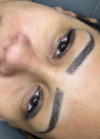 Estela Mendes Lash Designer - Image 4
