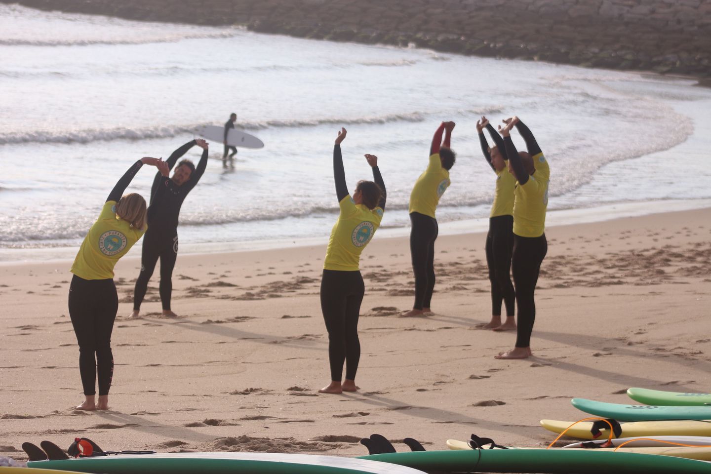 Pura Vida Surfing School - Image 2