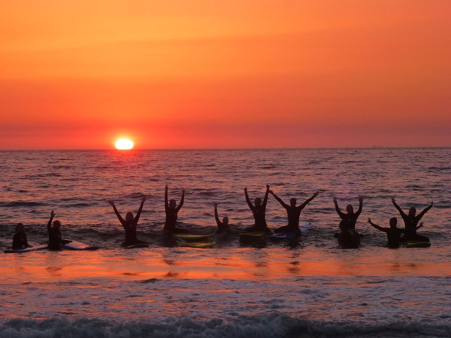 Pura Vida Surfing School - Image 1