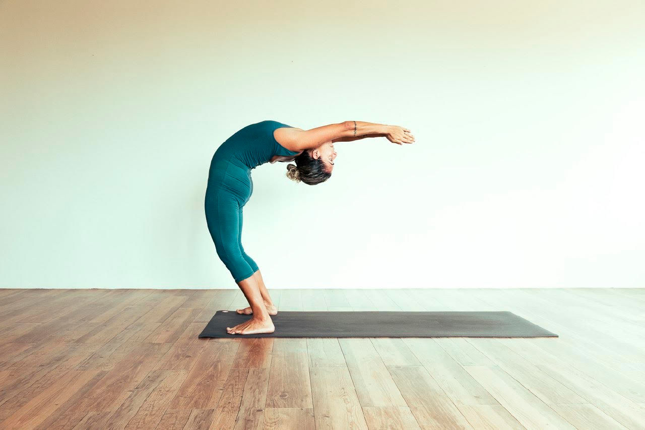 Karina Mosca - Yoga e Reiki (Online/Domicílio) - Image 2